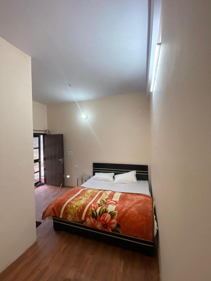 Chirag Homestay Kainchi Nainital Luaran gambar